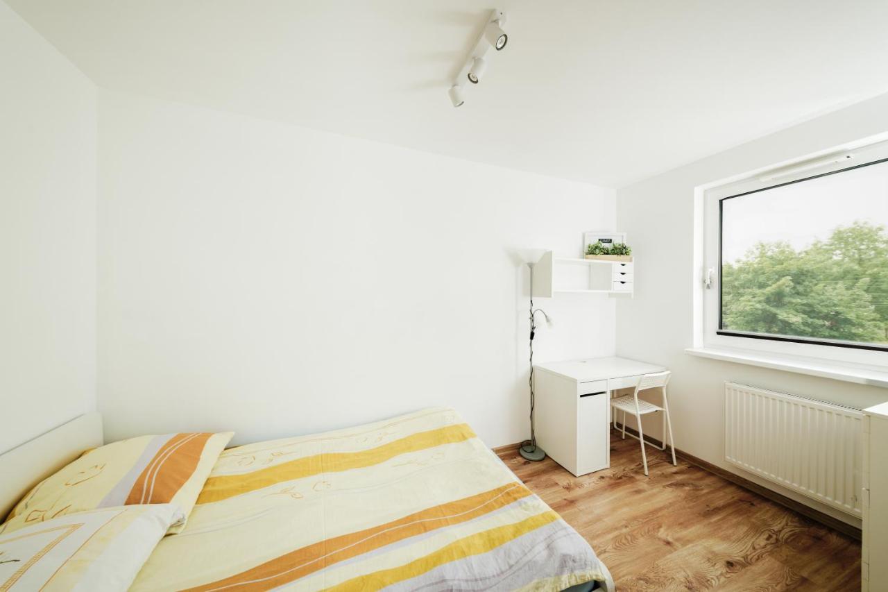Apartament Wygodny Niedaleko Centrum, Free Parking *